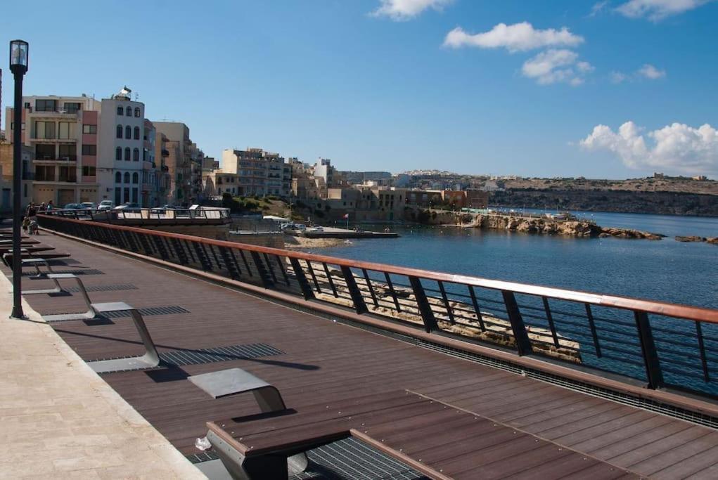 Coral Reef Apartments St. Paul's Bay Bagian luar foto