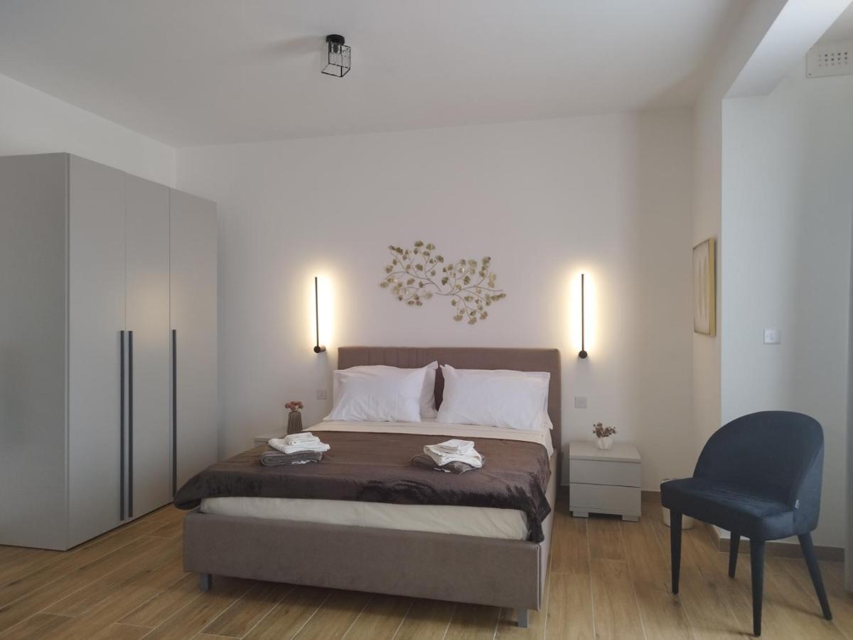Coral Reef Apartments St. Paul's Bay Bagian luar foto