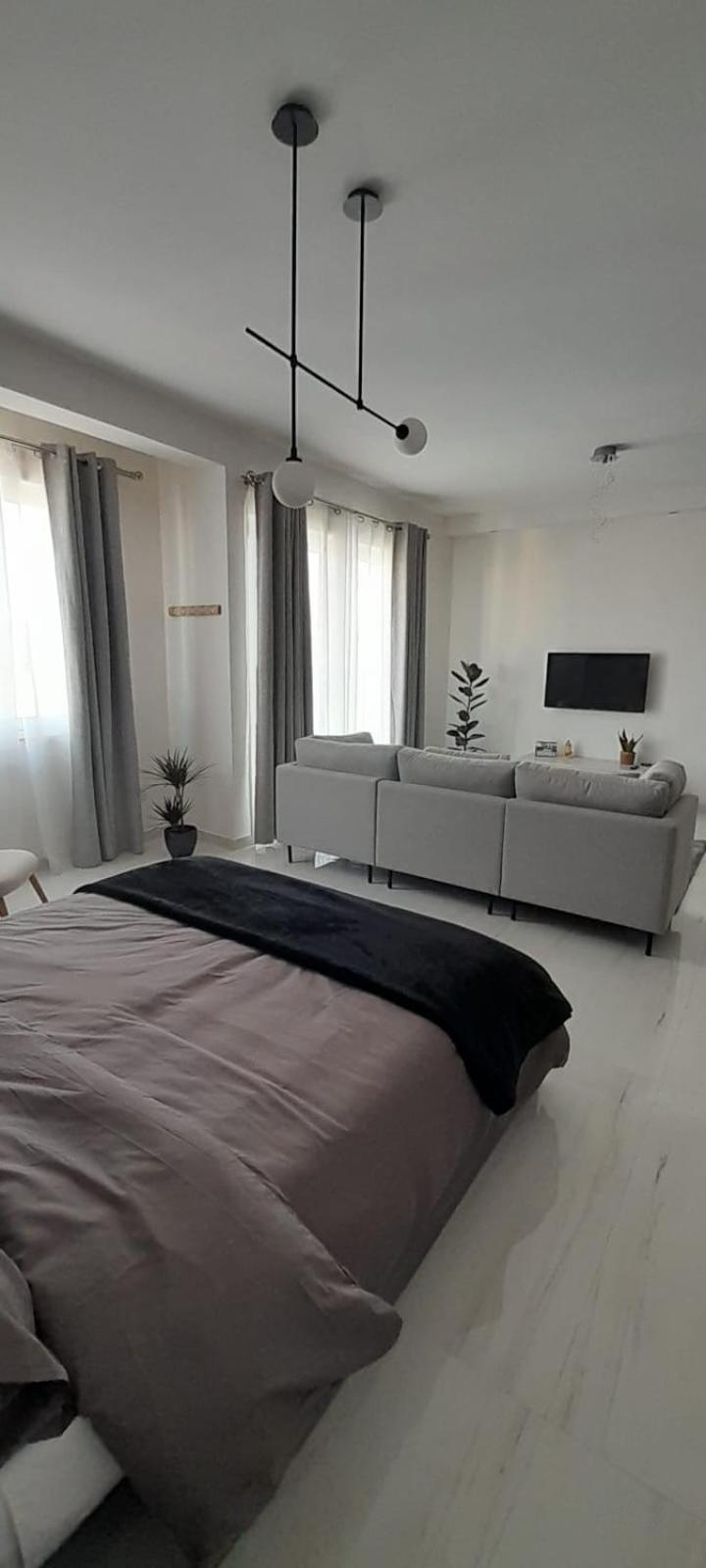 Coral Reef Apartments St. Paul's Bay Bagian luar foto